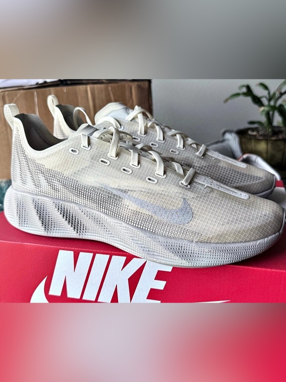 Nike Ava X